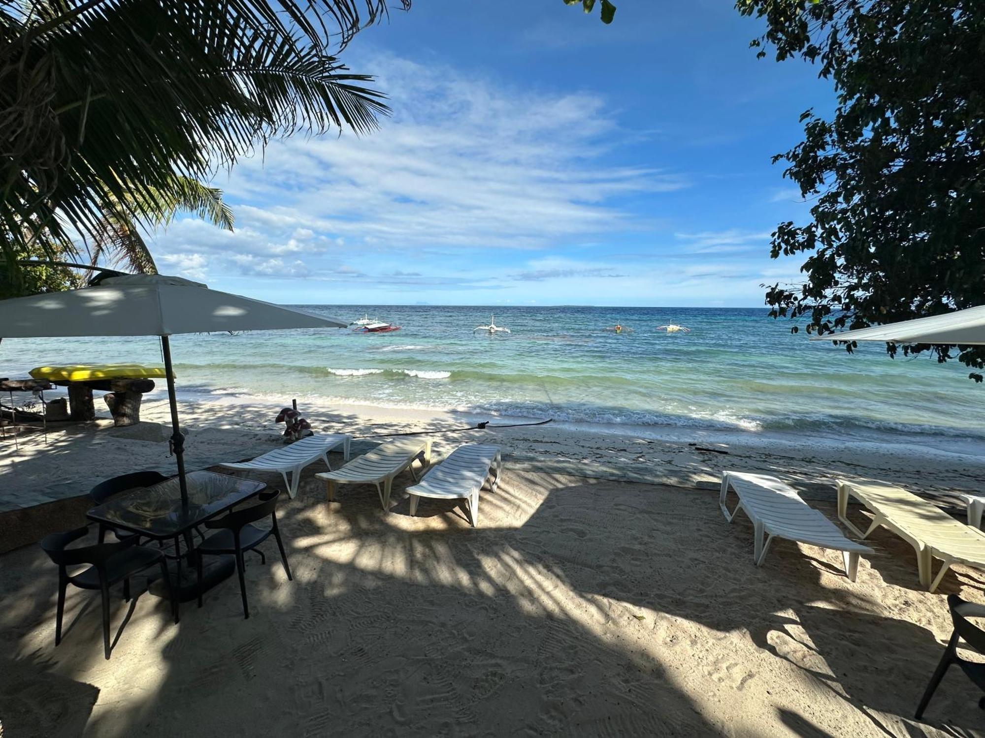 Pearl Resort Panglao,Dauis Bikini Beach Екстер'єр фото